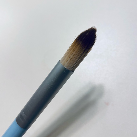 La Soie make up brush - Picture 4 of 6